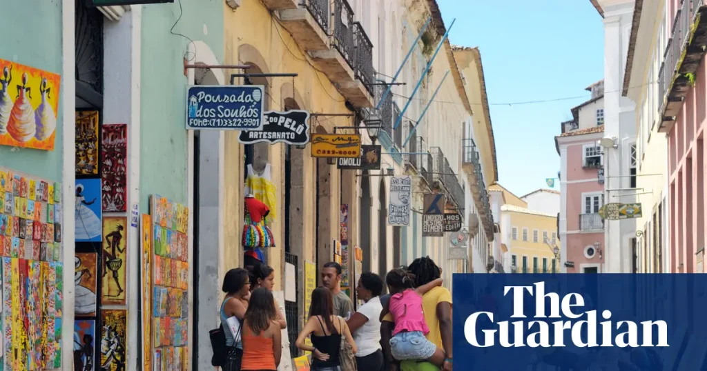 Um trem turístico em Minas Gerais, onde ocorreu um incidente racista envolvendo um turista argentino e uma criança brasileira.