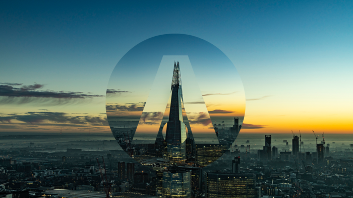 Profissionais da indústria de jogos de azar participam do World Gaming M&A Summit em Londres.