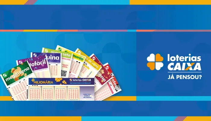 Logo da CAIXA e bandeira do Brasil com bilhetes de loteria ao fundo