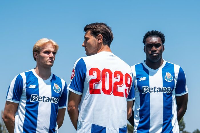 Estádio do Dragão com publicidade da Betano, patrocinadora do FC Porto