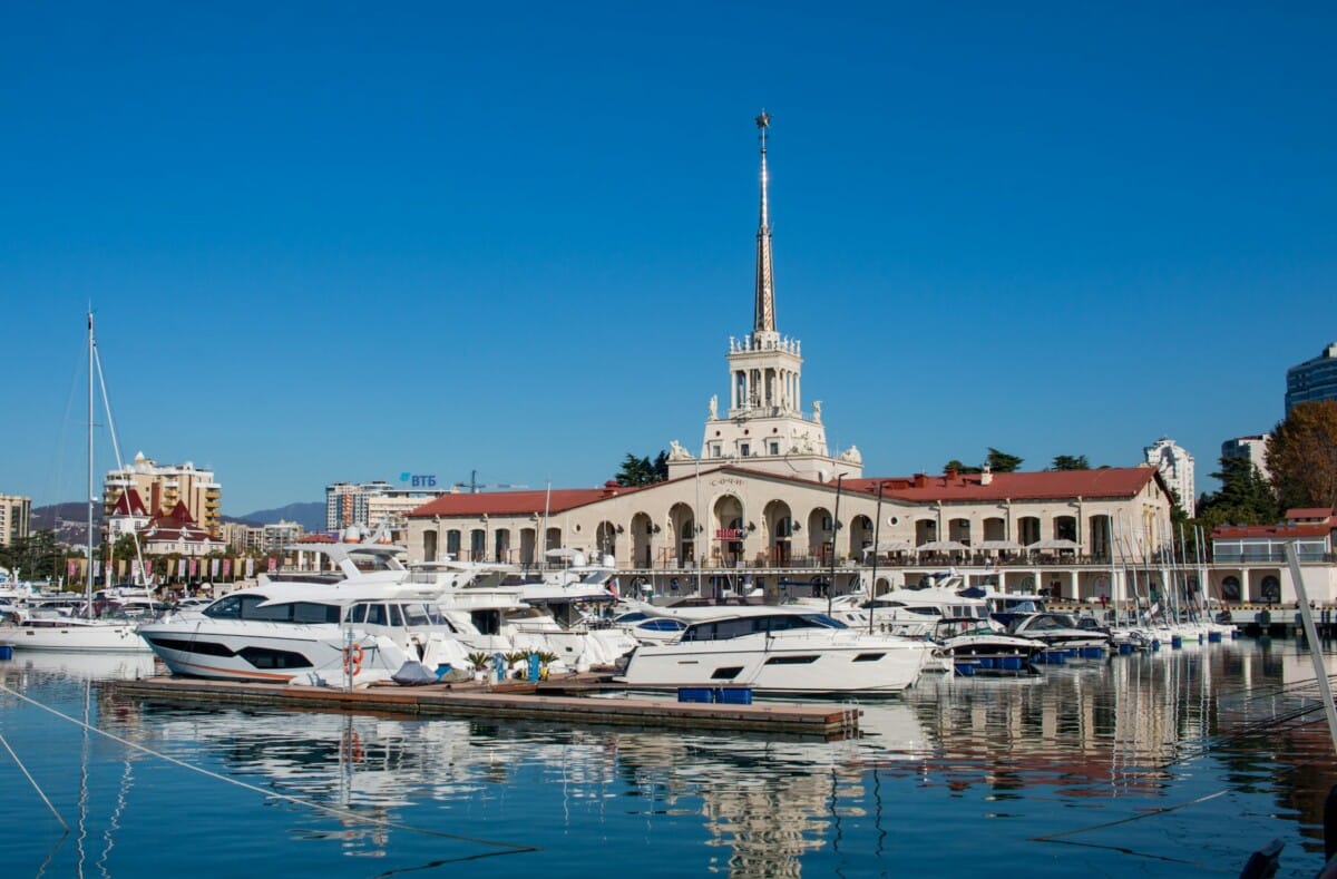 Fachada do Casino Sochi em Krasnaya Polyana, Rússia