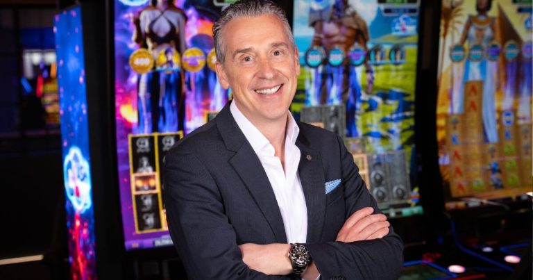 Marcel Heutmekers, Sênior Vice-Presidente da Merkur Games International, durante entrevista sobre o portfólio da Merkur Group e a participação no G2E 2026