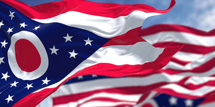 Capitólio do estado de Ohio, símbolo da disputa legal contra a plataforma de mercados de previsão Kalshi.
